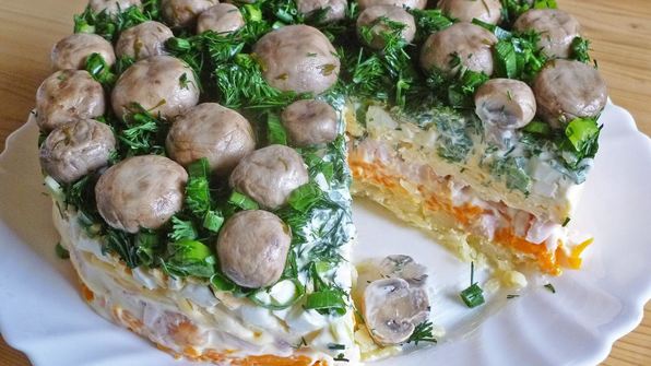 салат грибная поляна с шампиньонами