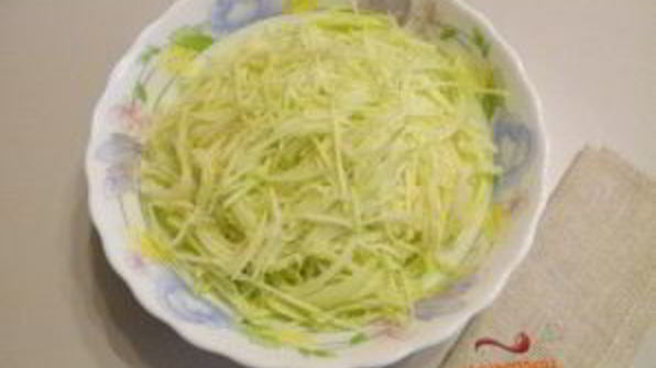 салат из кабачков на зиму