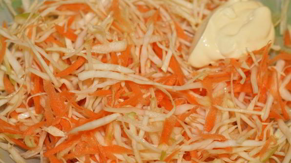салат из капусты
