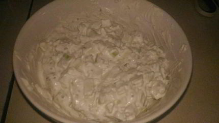 Салат из кольраби и яблока с горчичной заправкой