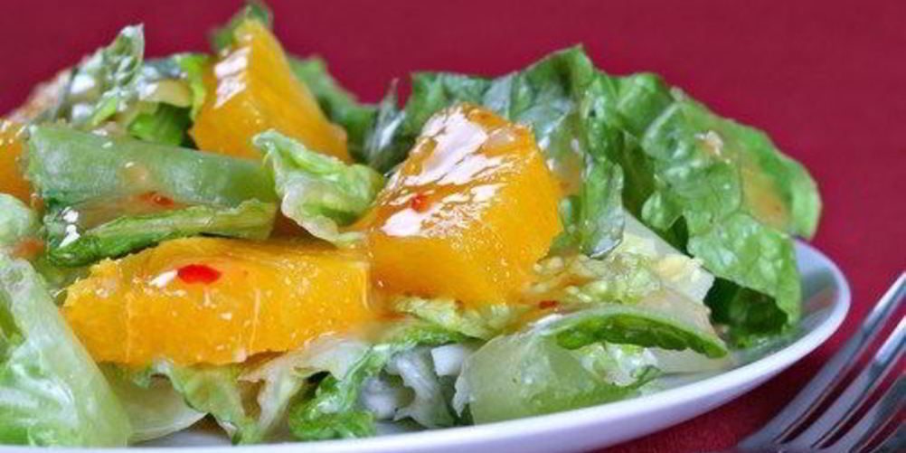 Рецепт салат из латука с цитрусами и сухариками