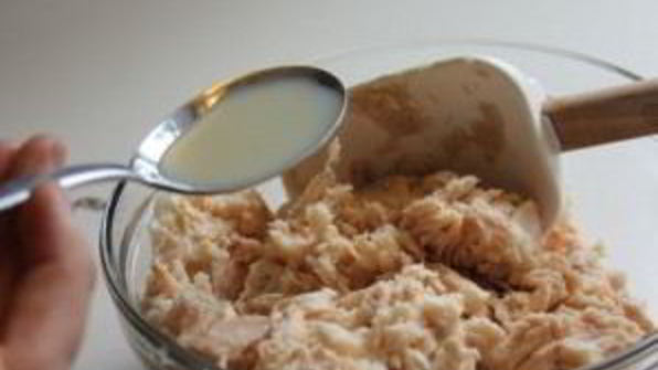 салат из рыбных консервов