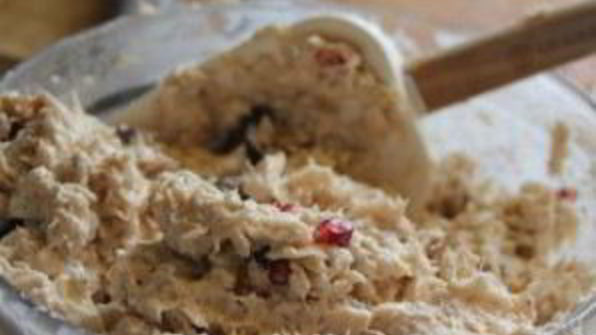 салат из рыбных консервов