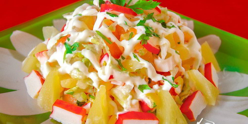 Рецепт салат каприз с крабовыми палочками, кукурузой и пекинской капустой