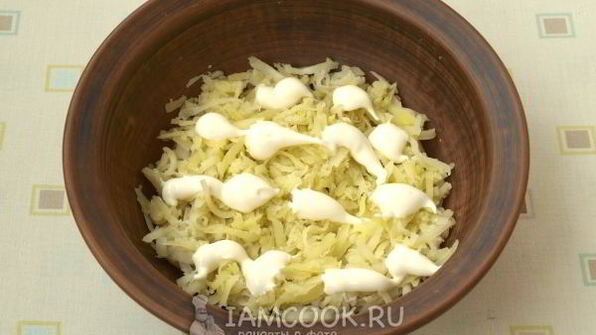 салат мимоза с горбушей