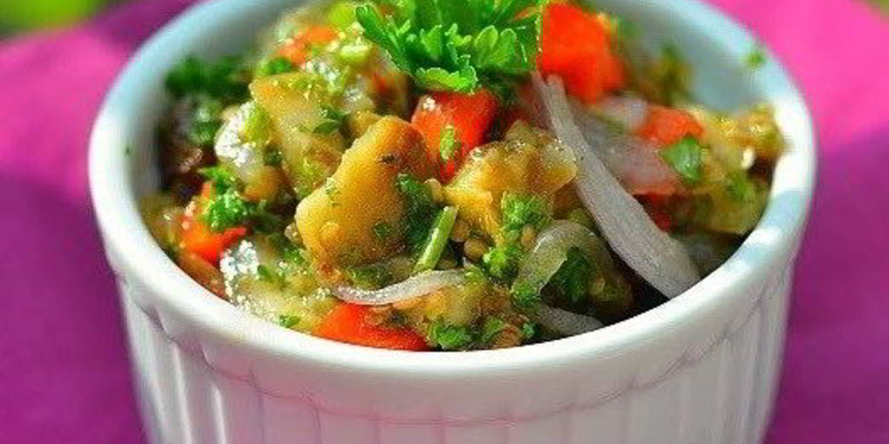 Рецепт салат с баклажанами и сладким перцем