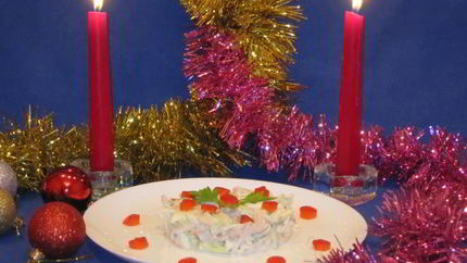 Салат с кальмарами