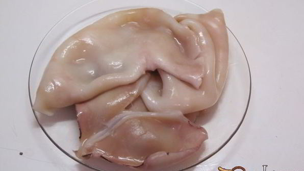 салат с кальмарами