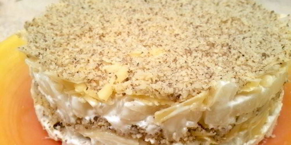 Рецепт салат с курицей, ананасами и грецкими орехами