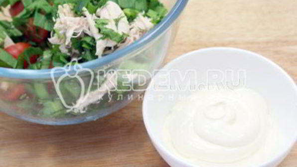 салат с курицей и черемшой