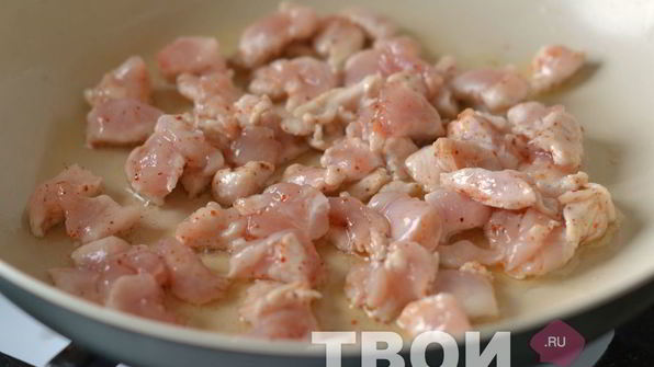 салат с курицей и орехами