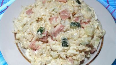 Салат с мивиной