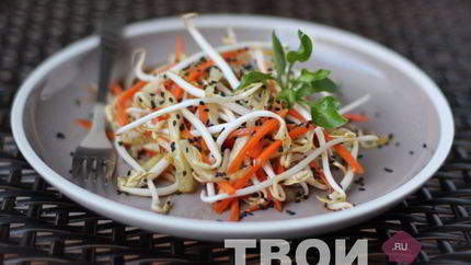 Салат с ростками