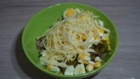 салат с языком и шампиньонами