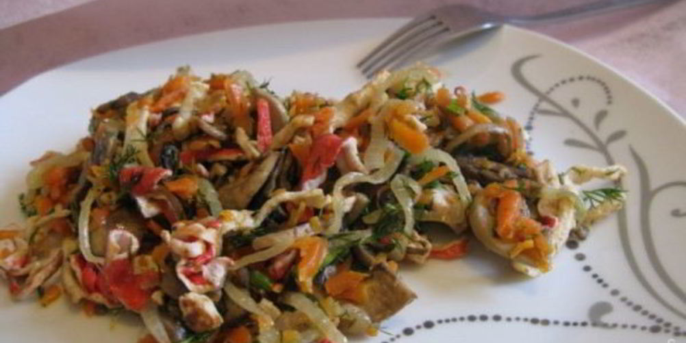 Рецепт салат с жареными грибами