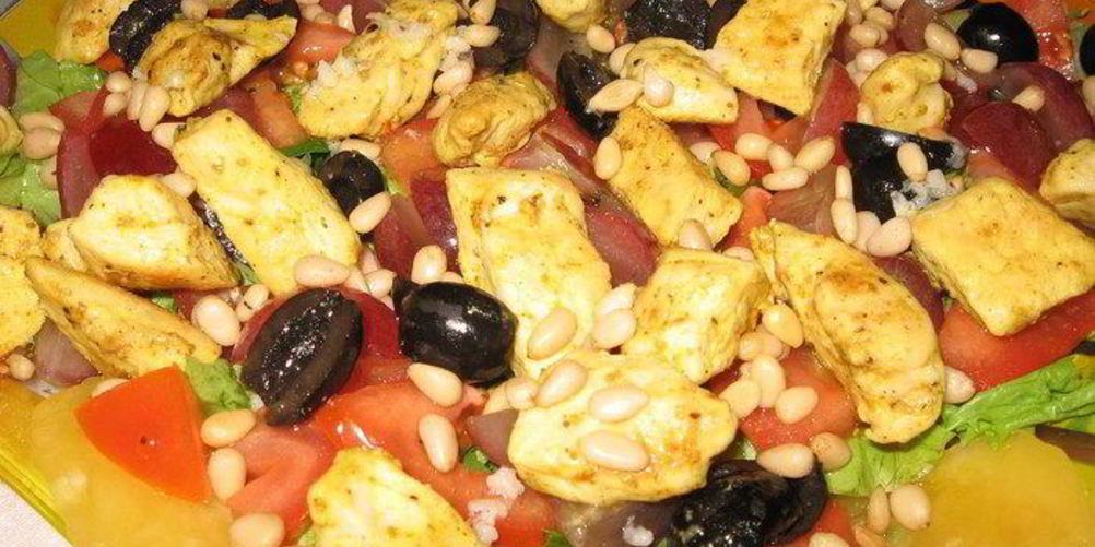 Рецепт салат теплый цесарочка на сырной подстилке