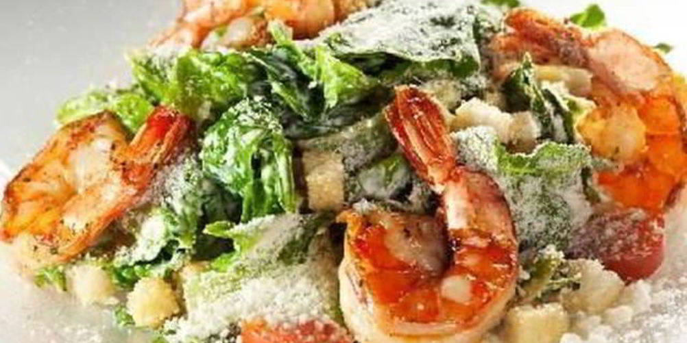 Рецепт салат цезарь с креветками