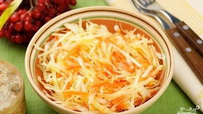 Свежий салат из капусты с морковью