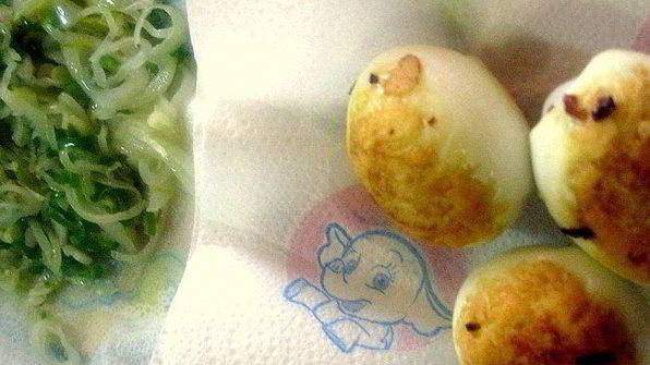 тайский салат из яиц