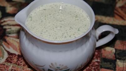 Йогуртовый соус с анчоусами