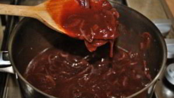 луково-винный соус