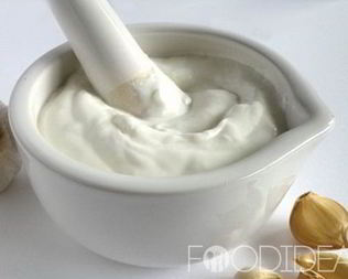 Сливочно-чесночный соус