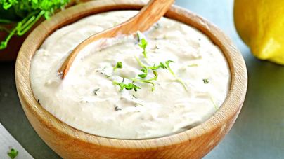 Сметанный соус с кресс-салатом