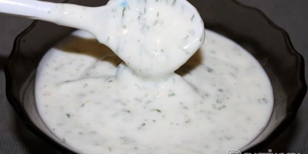 Рецепт соус из йогурта с чесноком для мяса и рыбы