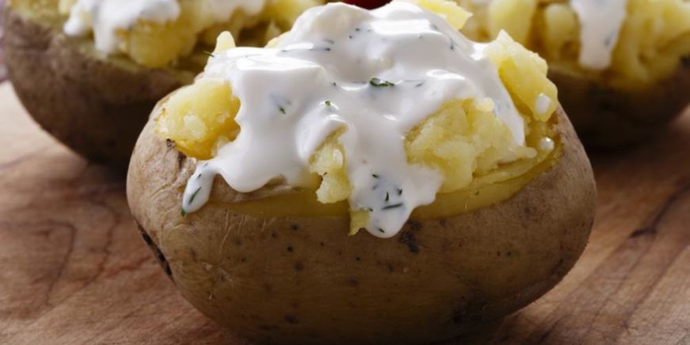 Рецепт соус к отварному картофелю со сметаной и чесноком