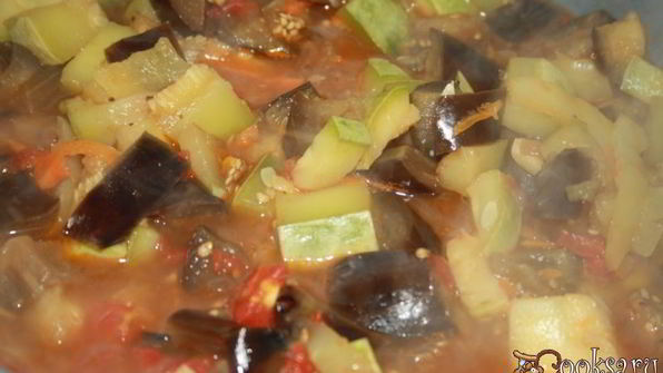 соус летний с мясом и овощами