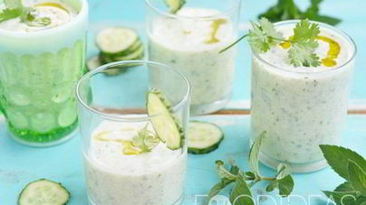 Соус на основе йогурта с огурцами