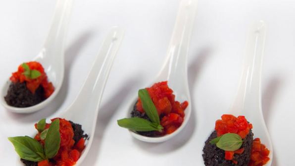 тапенад из оливок с запеченным перцем