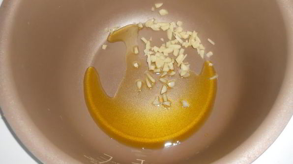 томатный соус с базиликом