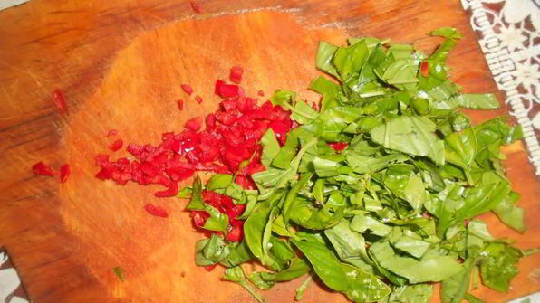 томатный соус с базиликом