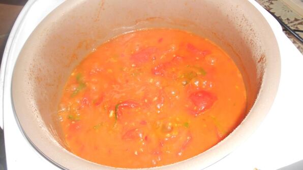томатный соус с базиликом