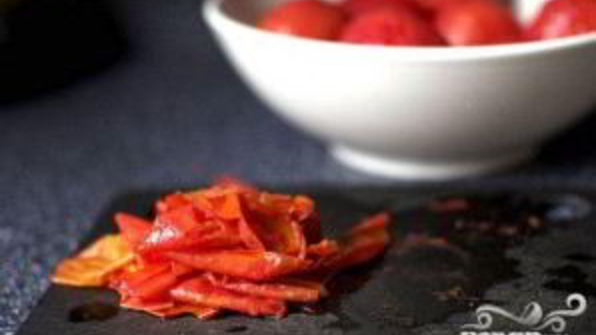 томатный соус с морковью и сельдереем