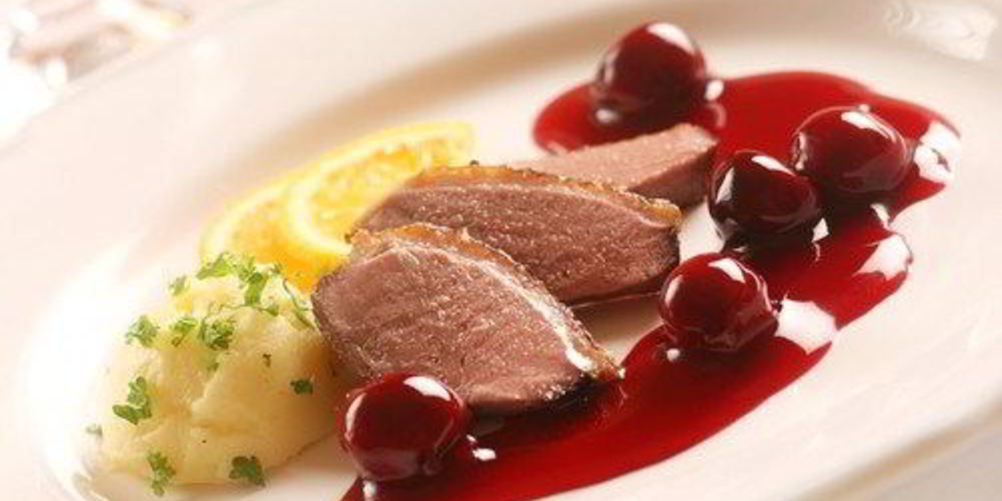 Рецепт вишневый соус к утке с бренди и орехами пекан