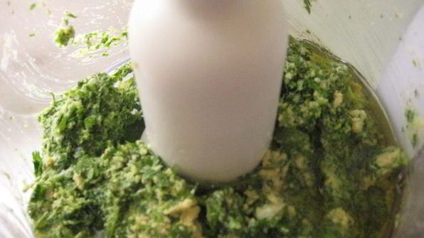 зеленый соус