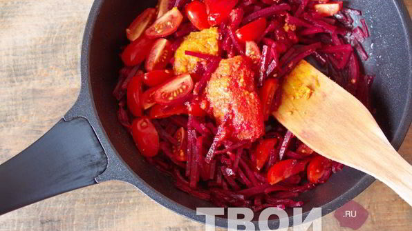 борщ с фрикадельками