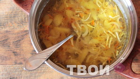 борщ с фрикадельками