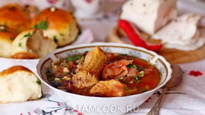 Борщ с кислой капустой в мультиварке