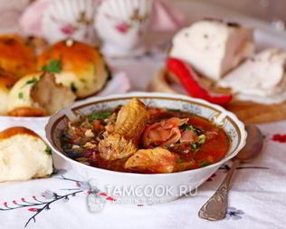 Борщ с кислой капустой в мультиварке