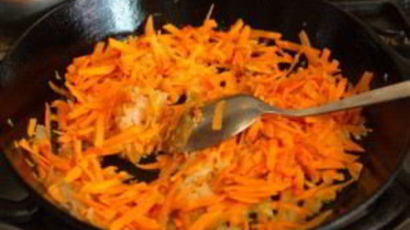 борщ с пельменями