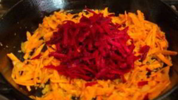 борщ с пельменями