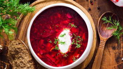 Холодный борщ на свекольно-овощном отваре