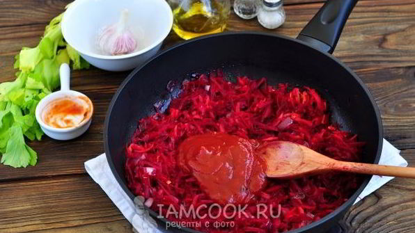 классический борщ с курицей