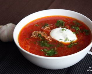 Красный борщ