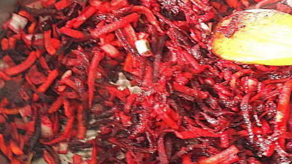 постный борщ с черносливом