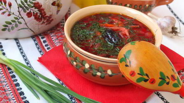 постный борщ с черносливом