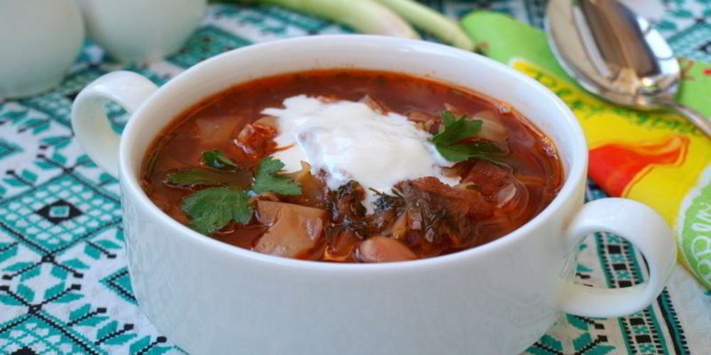 Рецепт постный борщ с фасолью и толстолобиком в томате